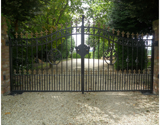 Gate Installer Milton Keynes